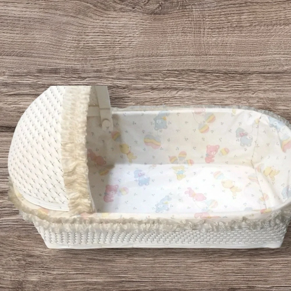 Vintage Wicker Rocking Doll Cradle Badger Basket Co 1970's
